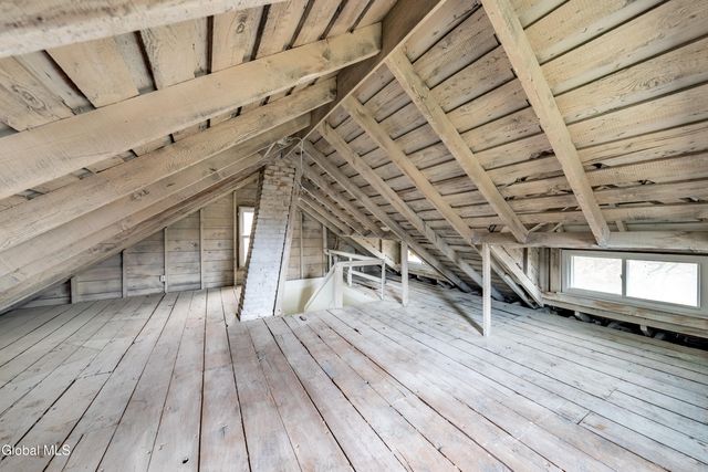 2556 Van Vraken Avenue, Schenectady, NY 12308