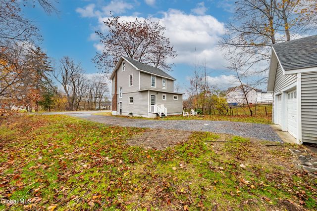 2556 Van Vraken Avenue, Schenectady, NY 12308