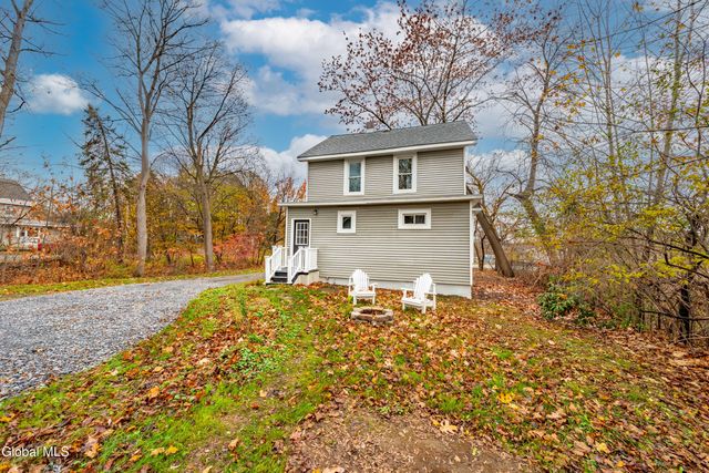 2556 Van Vraken Avenue, Schenectady, NY 12308