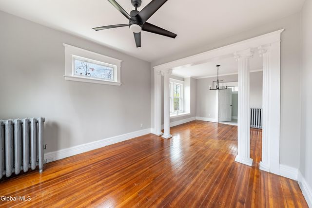 2556 Van Vraken Avenue, Schenectady, NY 12308