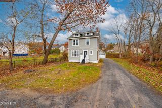 2556 Van Vraken Avenue, Schenectady, NY 12308