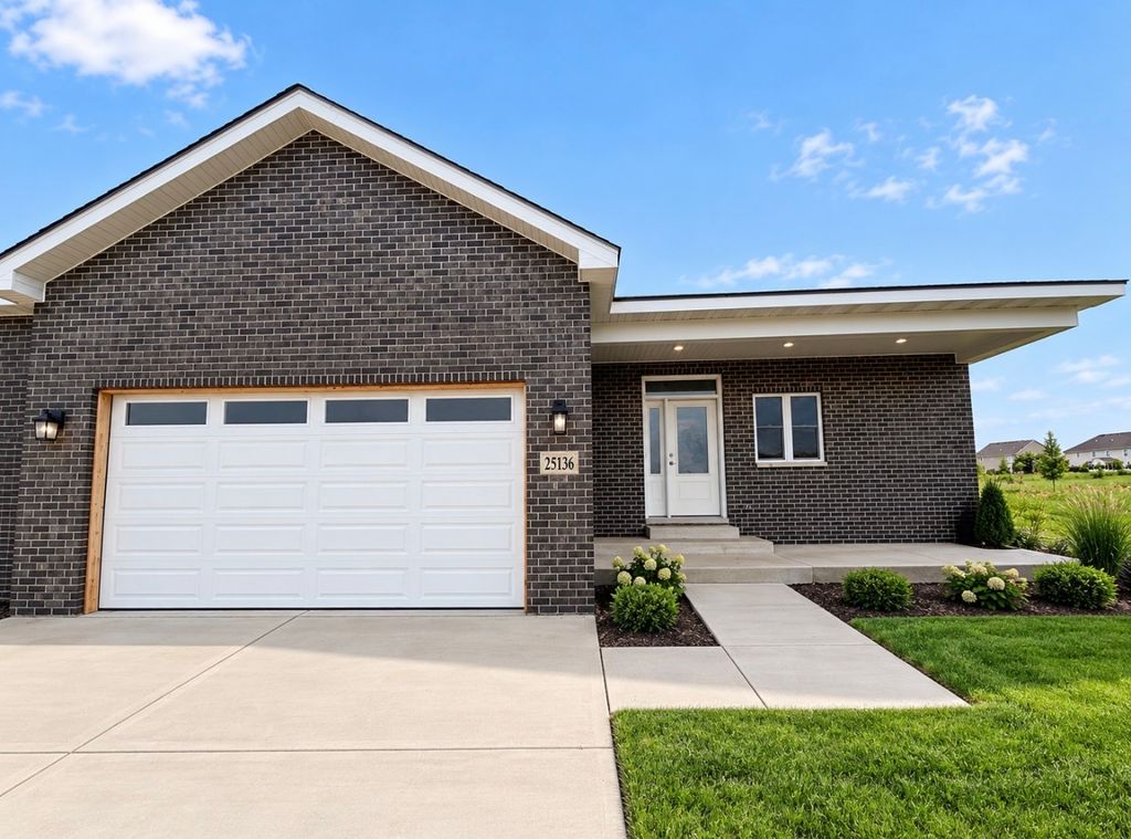25136 S Westwind Drive, Channahon, IL 60410 — exterior