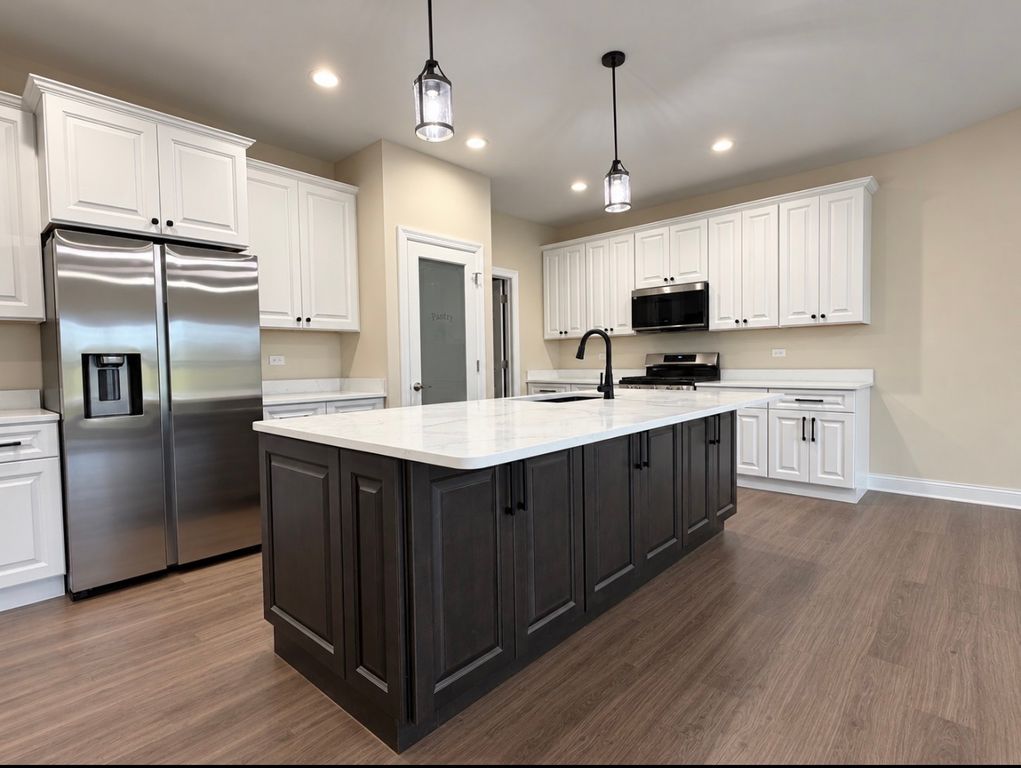 25136 S Westwind Drive, Channahon, IL 60410 — photo 2