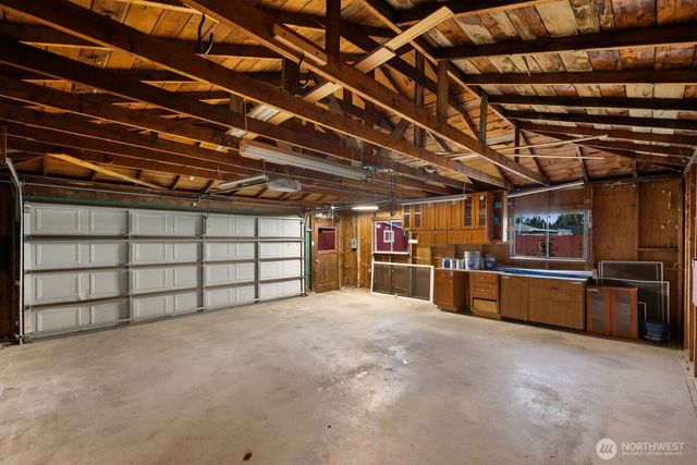 10702 Douglas Drive SW, Lakewood, WA 98499