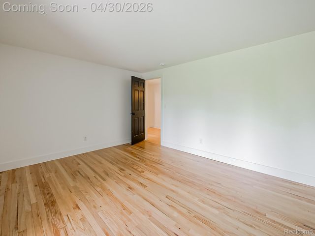 2085 Quarton Road, Bloomfield Hills, MI 48301