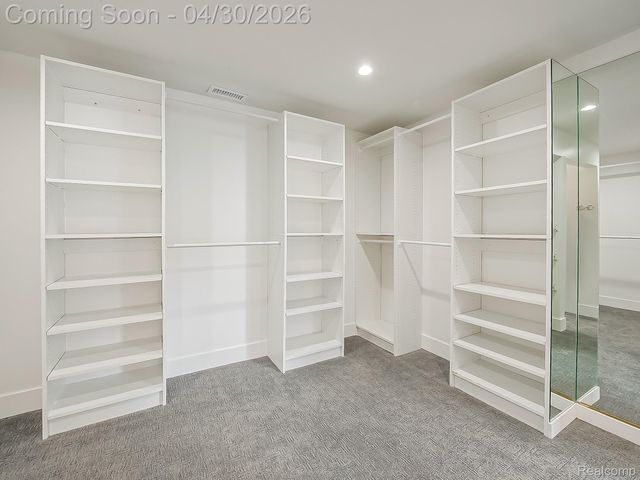 2085 Quarton Road, Bloomfield Hills, MI 48301
