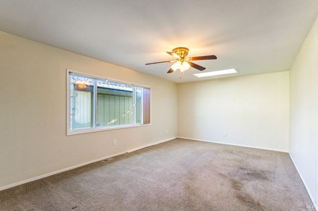 119 Carlsbad Cir, Vacaville, CA 95687