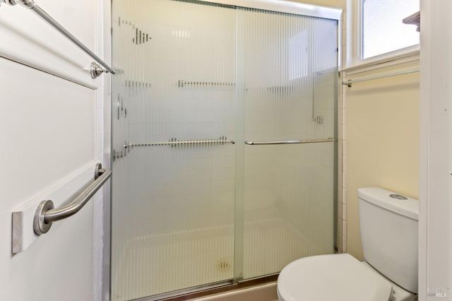 119 Carlsbad Cir, Vacaville, CA 95687