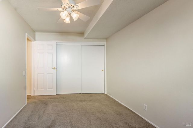 119 Carlsbad Cir, Vacaville, CA 95687