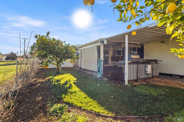119 Carlsbad Cir, Vacaville, CA 95687
