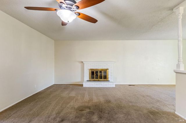 119 Carlsbad Cir, Vacaville, CA 95687