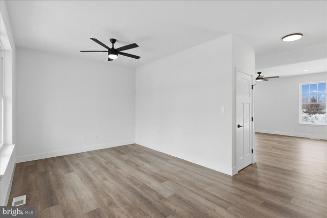 918 OLIVE ST, Burlington, NJ 08016