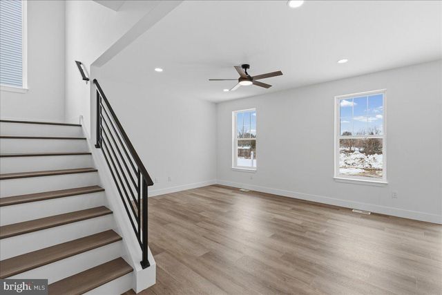 918 OLIVE ST, Burlington, NJ 08016