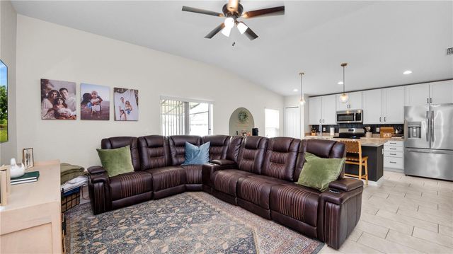 4791 DRAKE AVENUE, Lakeland, FL 33811