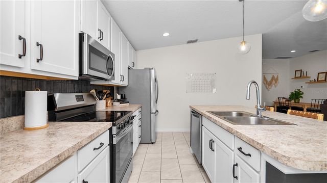 4791 DRAKE AVENUE, Lakeland, FL 33811