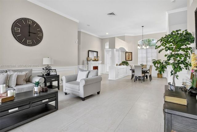 1488 Lantana Ct, Weston, FL 33326