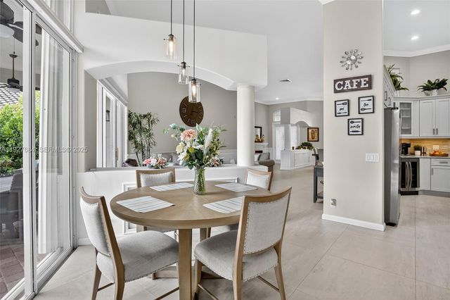 1488 Lantana Ct, Weston, FL 33326