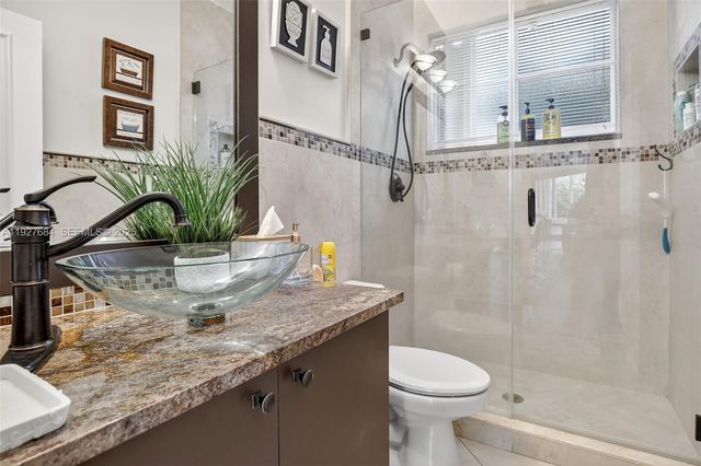 1488 Lantana Ct, Weston, FL 33326