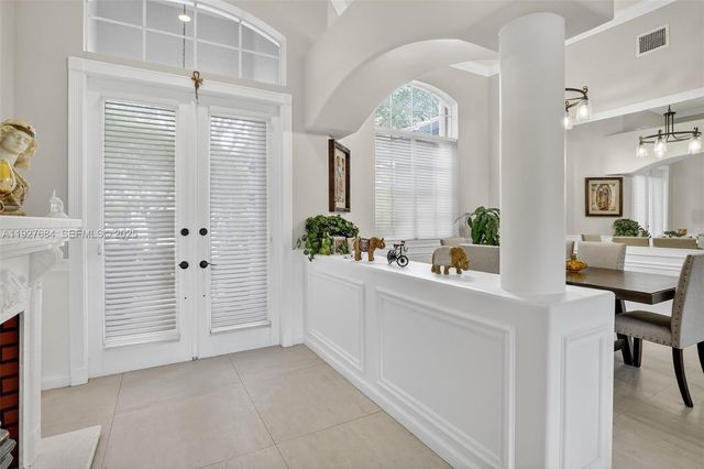 1488 Lantana Ct, Weston, FL 33326