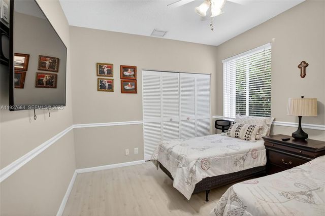 1488 Lantana Ct, Weston, FL 33326