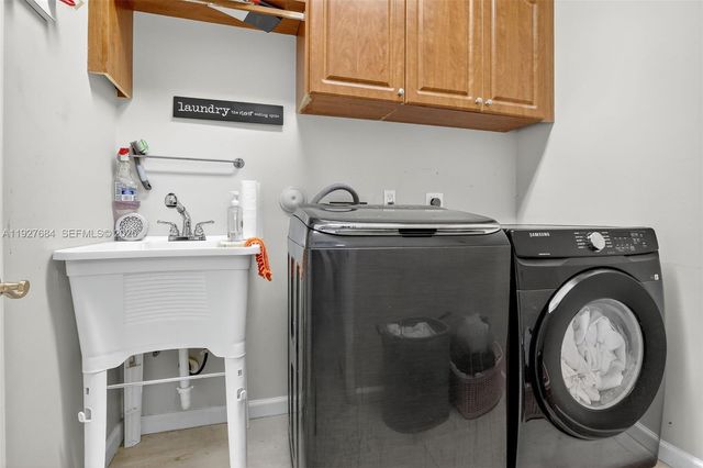 1488 Lantana Ct, Weston, FL 33326