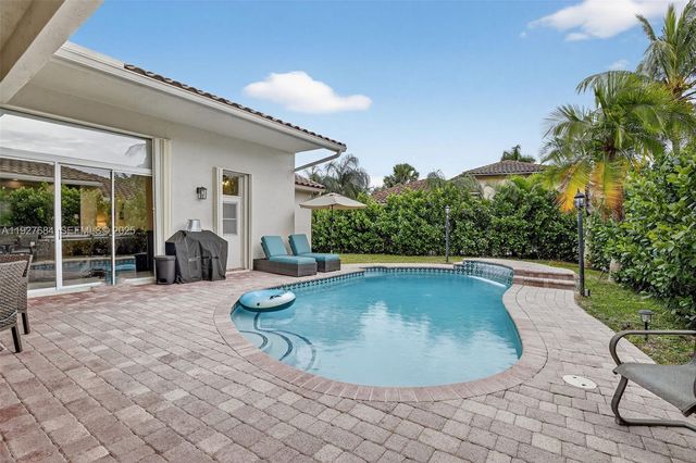 1488 Lantana Ct, Weston, FL 33326