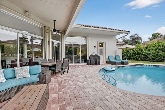 1488 Lantana Ct, Weston, FL 33326