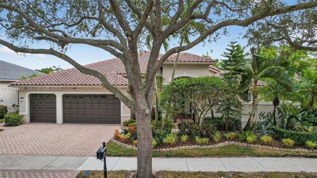 1488 Lantana Ct, Weston, FL 33326