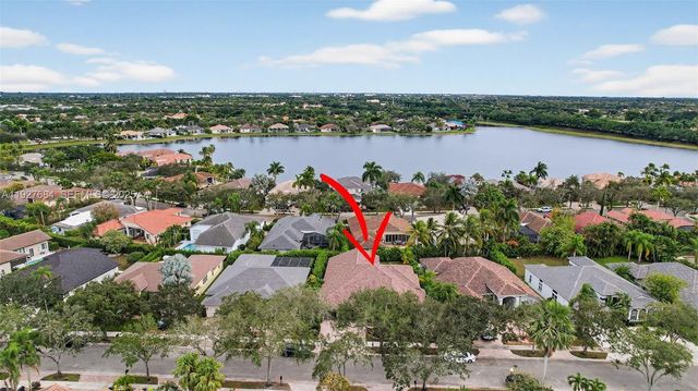 1488 Lantana Ct, Weston, FL 33326