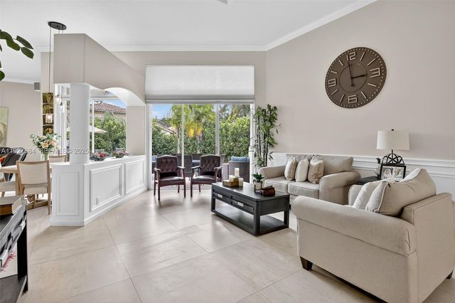 1488 Lantana Ct, Weston, FL 33326