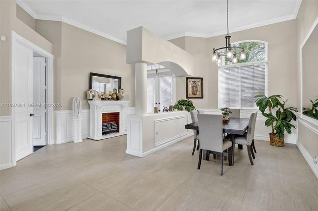 1488 Lantana Ct, Weston, FL 33326