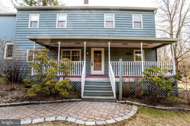 242 S SUGAN RD, New Hope, PA 18938