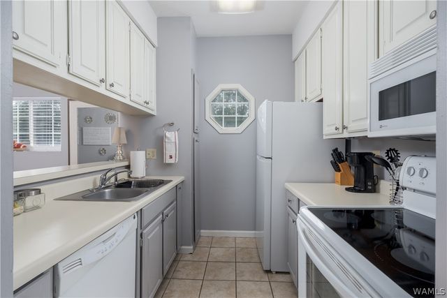 708 11th 201, Tuscaloosa, AL 35401