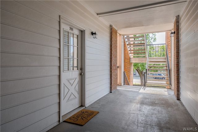 708 11th 201, Tuscaloosa, AL 35401