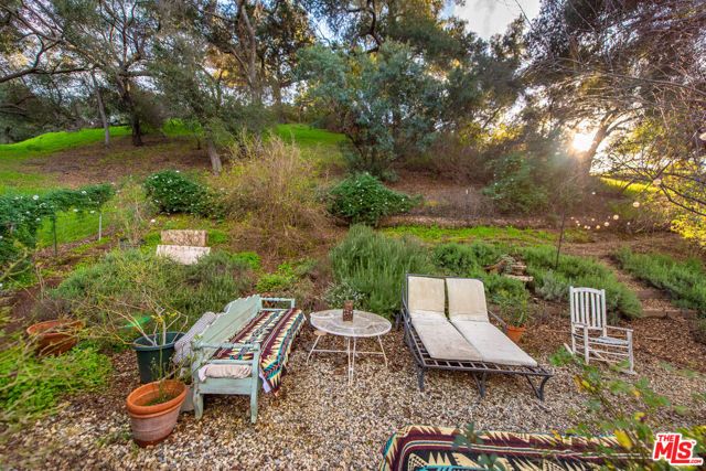 1667 Las Virgenes Canyon Road 5, Calabasas, CA 91302