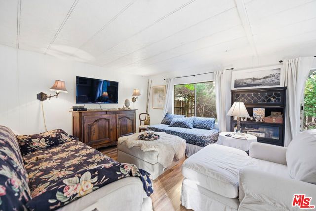 1667 Las Virgenes Canyon Road 5, Calabasas, CA 91302