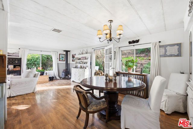 1667 Las Virgenes Canyon Road 5, Calabasas, CA 91302