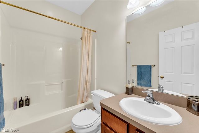 4201 Brooks Court, Lorain, OH 44053