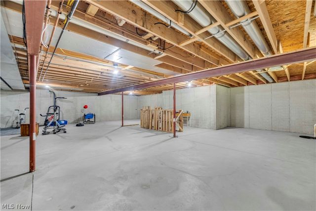4201 Brooks Court, Lorain, OH 44053