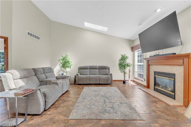 4201 Brooks Court, Lorain, OH 44053