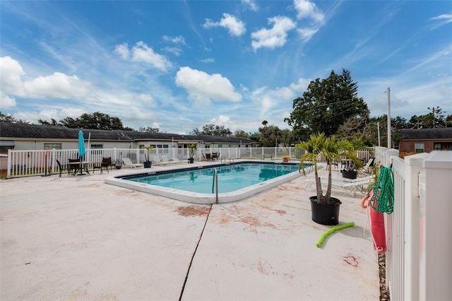 1013 83RD AVENUE N 1013, St Petersburg, FL 33702