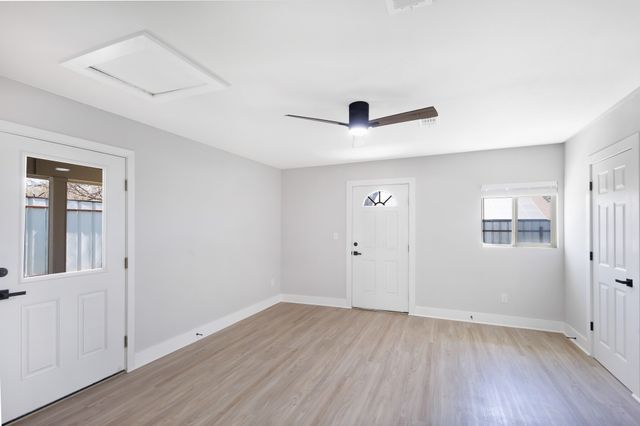 2318 Overbrook Drive, Arlington, TX 76014