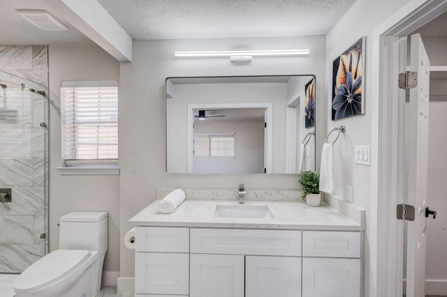 2318 Overbrook Drive, Arlington, TX 76014