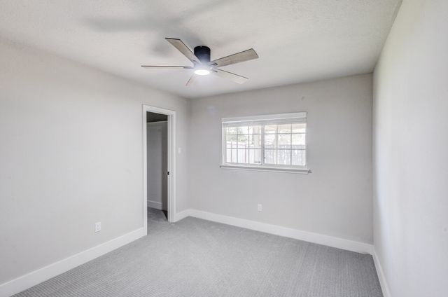 2318 Overbrook Drive, Arlington, TX 76014