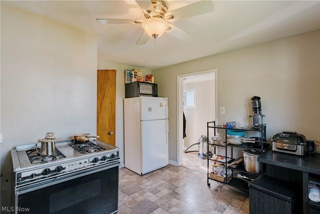 774 Mckinley Avenue, Bedford, OH 44146