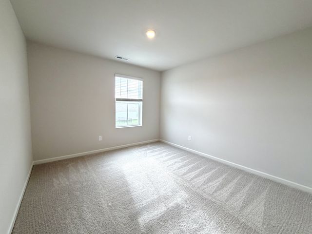 919 Moray Ln, Clarksville, TN 37043