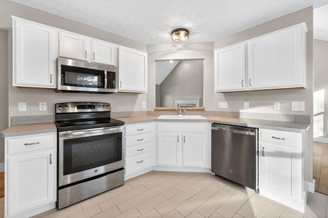 1661 Meadowlark Lane, Marysville, OH 43040