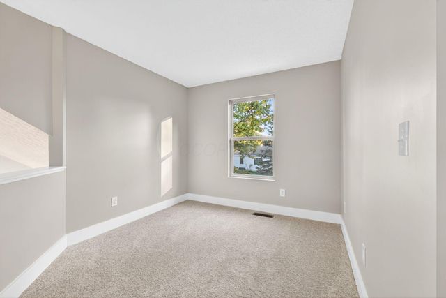 1661 Meadowlark Lane, Marysville, OH 43040