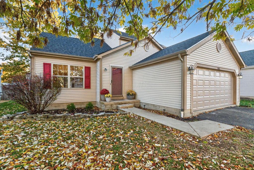 1661 Meadowlark Lane, Marysville, OH 43040