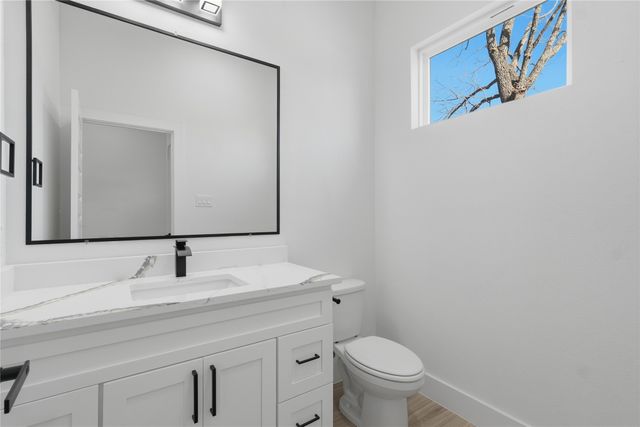 4215 Carpenter Avenue, Dallas, TX 75210